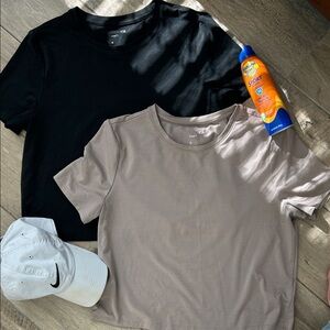 GAP Taupe and Black Crop Top